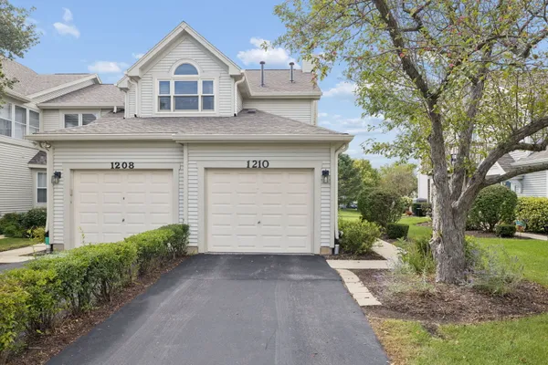 1210 RHODES LN 1210