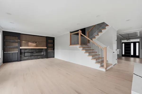 134 HOLLY AVE