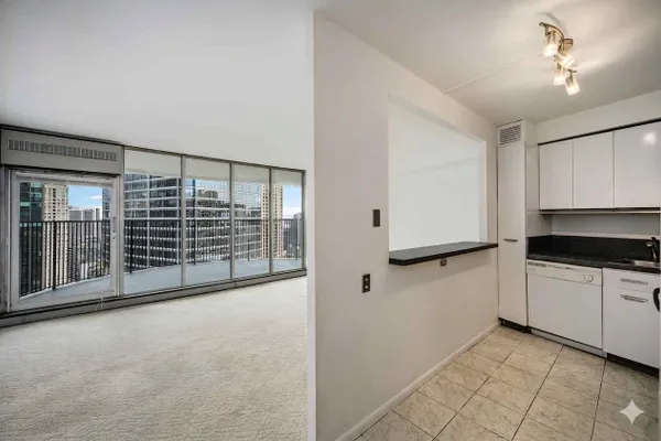 300 N STATE ST 4026