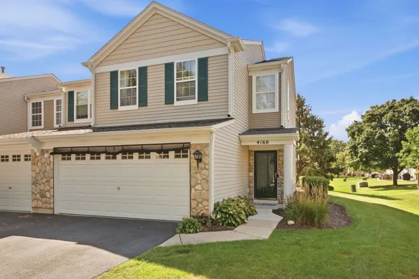 4160 OAK TREE LN