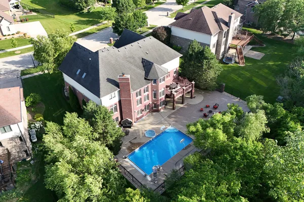 22550 NATURE CREEK CIR
