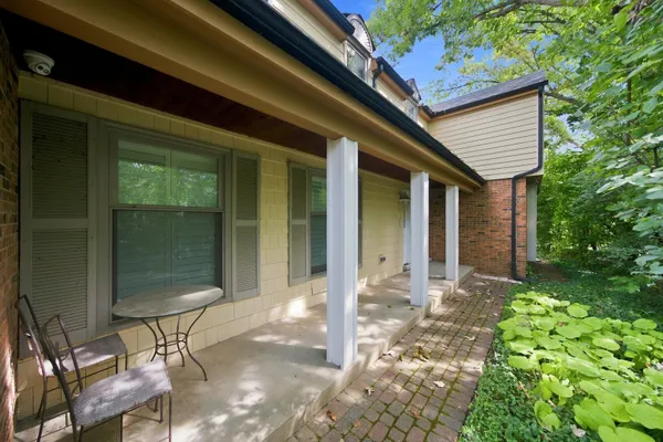 11 OLD TIMBER LN