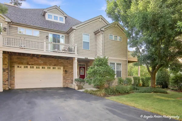 360 PROMONTORY LN F