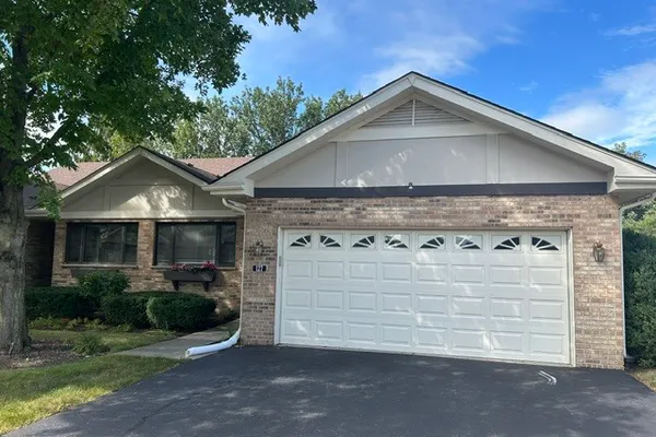 127 VILLA WAY 127