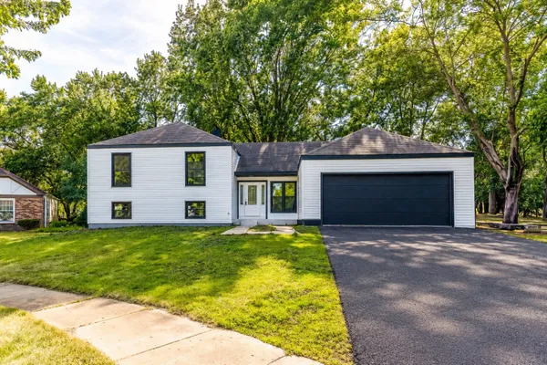 1482 PEBBLESTONE CV