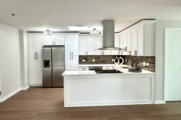 8050 ARBOR LN 303