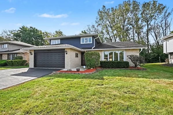 8533 W SUN VALLEY DR