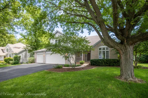 1644 DERBY DR