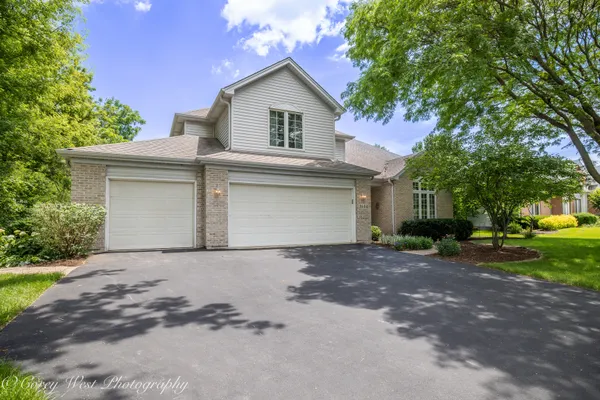 1644 DERBY DR