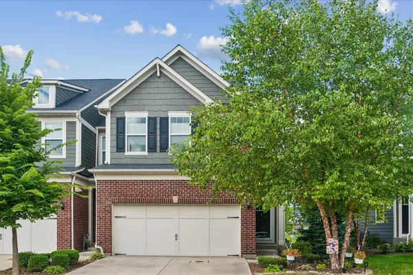162 WAVERLY CT