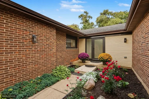 1424 CORAL REEF WAY