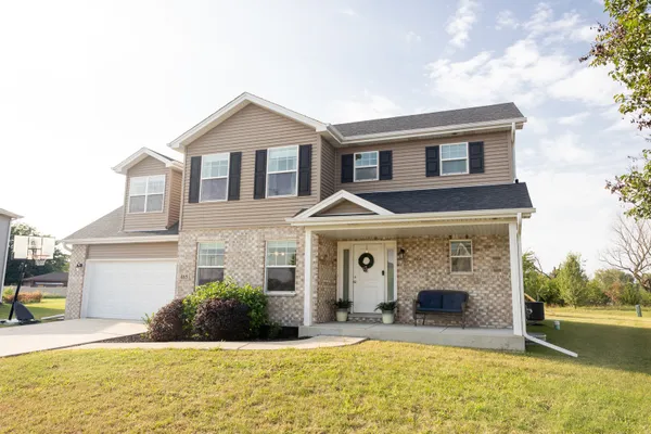 465 E BETHEL DR