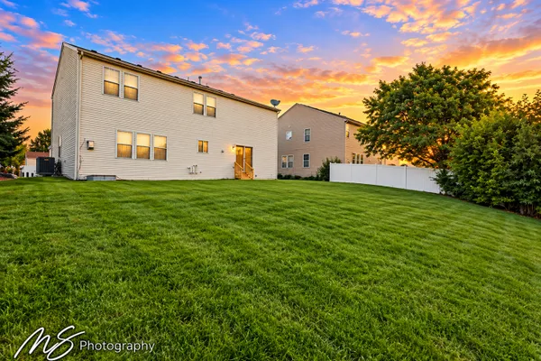 640 SETTLEMENT DR