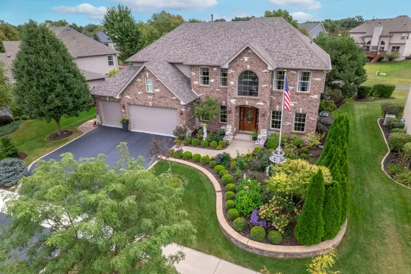 622 BIRCHWOOD DR