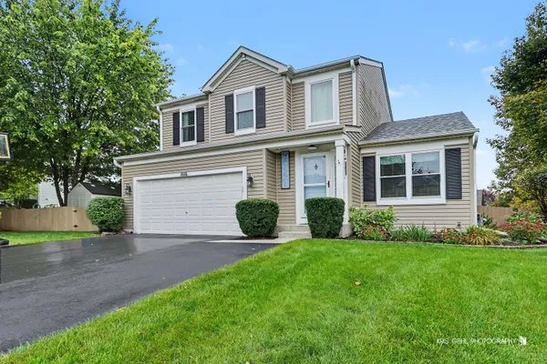 1016 RAINY LAKE CT