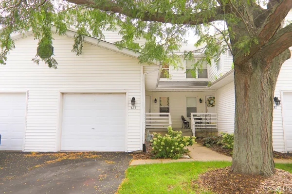 421 JOHNSON ST 421