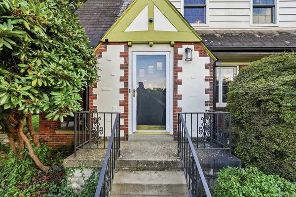 628 CASCADE RD