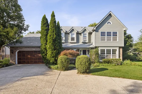 248 MEADOWBROOK LN