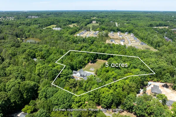 8512 PRINCE VALIANT DR