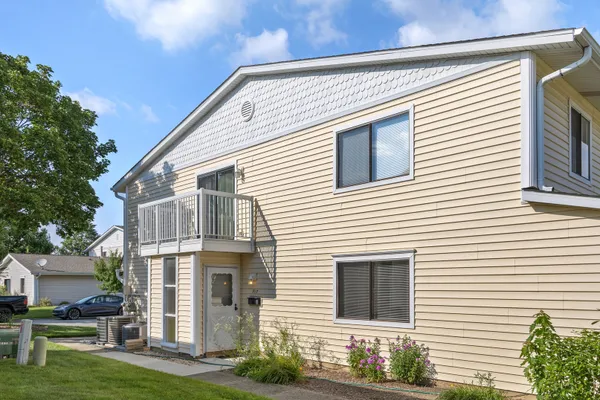 717 WHITESAIL DR 717
