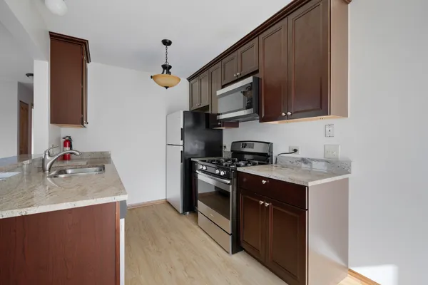 717 WHITESAIL DR 717