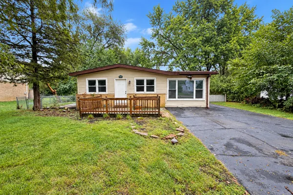 2039 CHERRY AVE