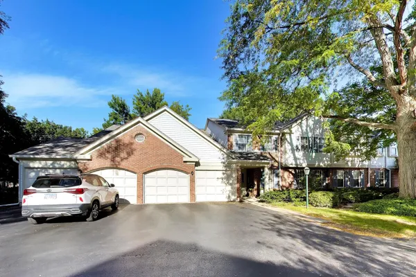 1506 CANBURY CT 2A