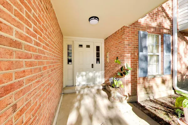 1506 CANBURY CT 2A