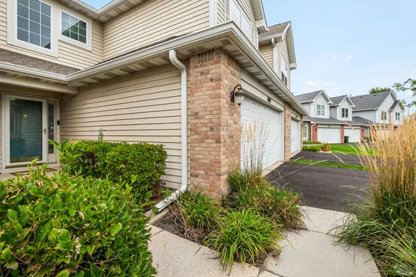 1693 S CANDLESTICK WAY 1693