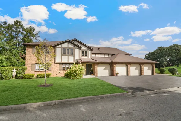7834 W FORESTHILL CT 2CR