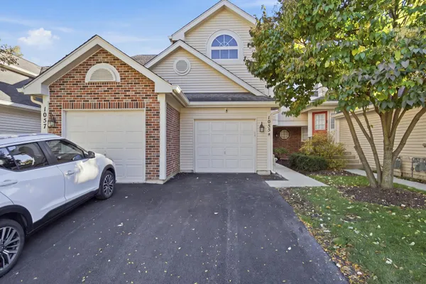 1055 WOODHILL CT