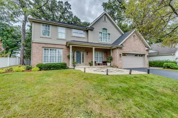 550 MEADOWVIEW DR