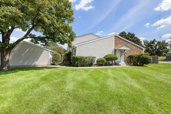 337 E ROLAND DR