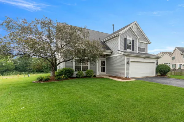 1256 PENNSBURY LN