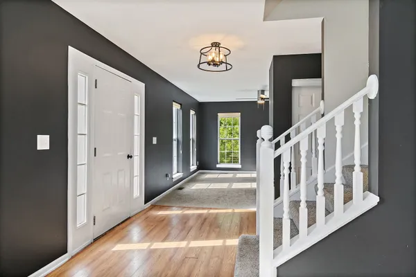 213 GRIFFIN PL