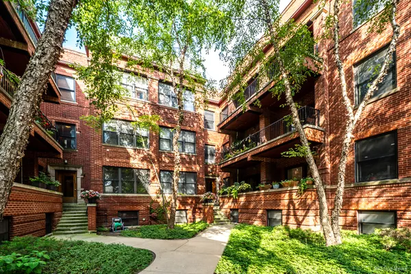 6618 N ASHLAND AVE 3