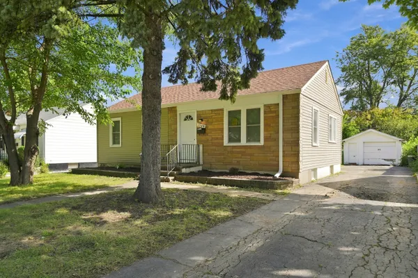 1309 HOWARD AVE