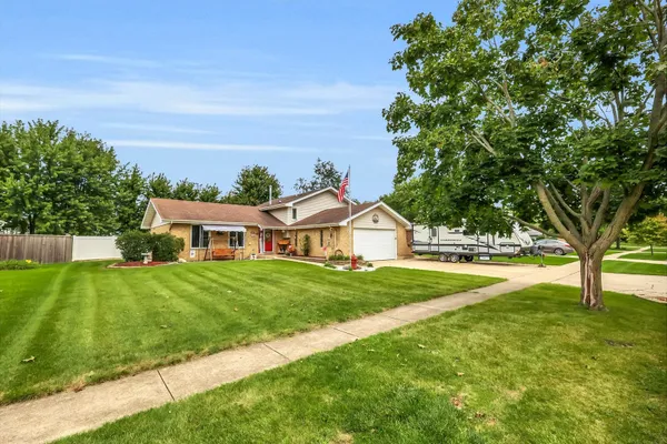 1229 ANDREA DR