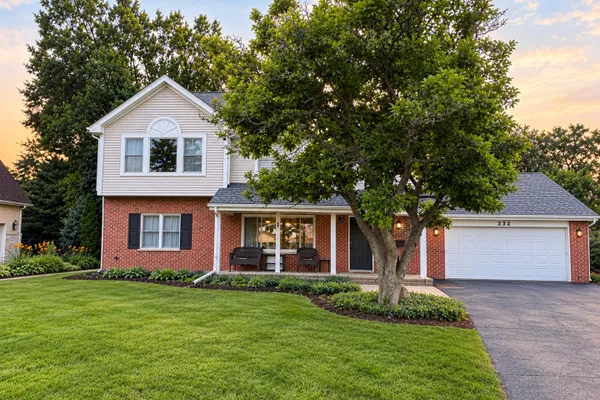 232 LINDEN RD