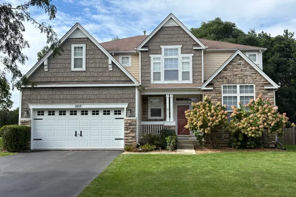 1057 DANA CT