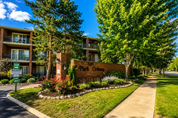 520 BIESTERFIELD RD 209