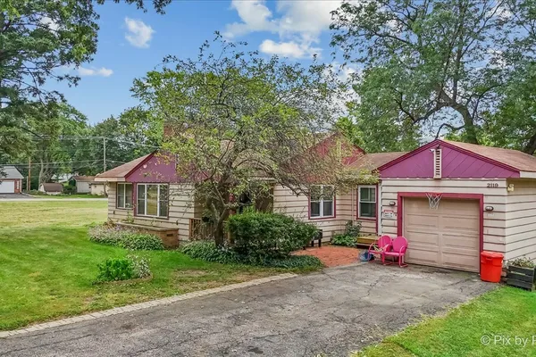2119 CHERRY AVE