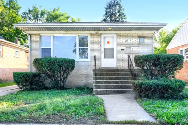 323 154TH PL