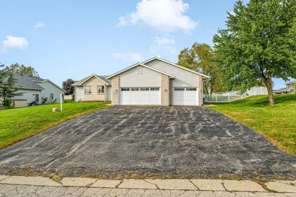 5394 PAINTED PONY LN