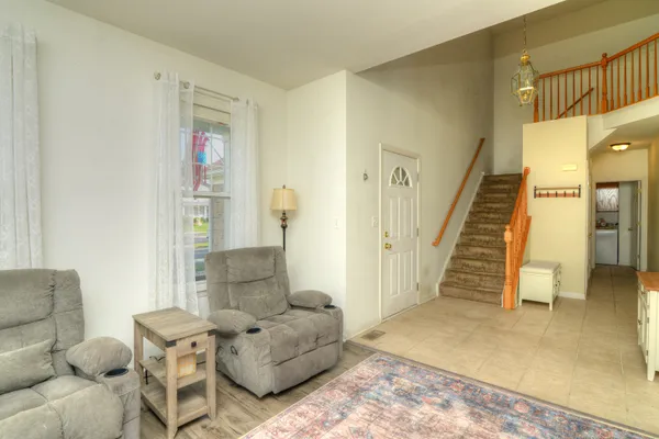 688 STEWART AVE