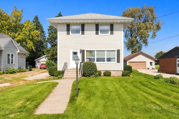 9547 LISBON CENTER RD