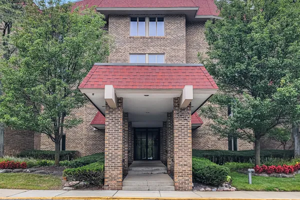 1250 RUDOLPH RD 4E