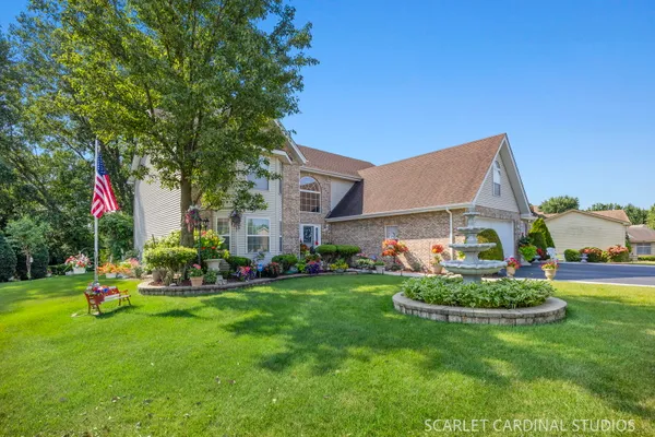 1115 MARCELLA LN