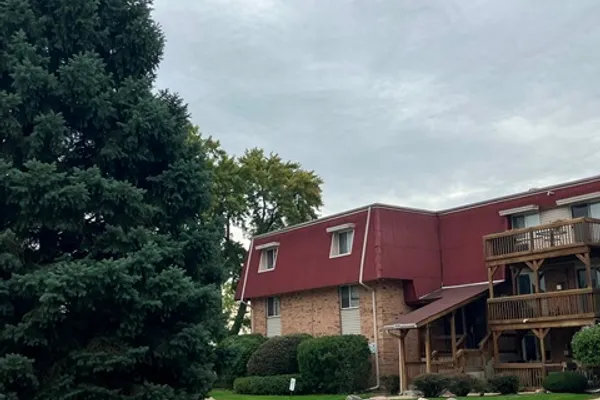 1870 TALL OAKS DR 1102
