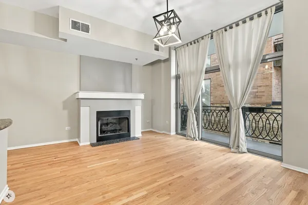 1201 W ADAMS ST 510